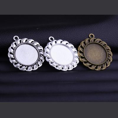 China Zinc Alloy Round Setting Cabochon Base Earring Tray Jewelry Factory DIY Jewelry Accessory Cabochon Base Pendant Diy Jewelry Accessories for sale