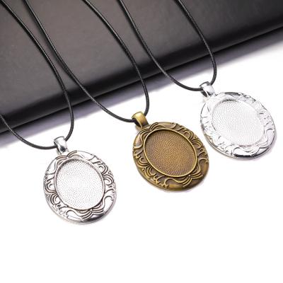 China DIY Jewelry Accessory 20X30mm Pendant Necklace Tray With Chains Setting Chains Matching Cabochon Jewelry DIY Making Cameo Cabochon Base Necklace for sale