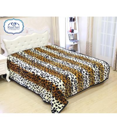 China Spain Anti-pilling Anti-pilling Super Tender Soft Touch Animal Tiger Single Sided Mink Blanket for sale