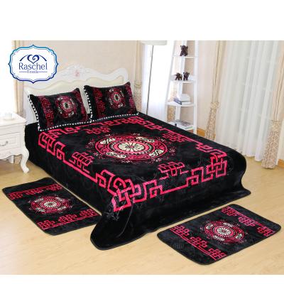 China Anti-pilling 100% Polyester Custom Printed Luxury Ball Blanket Bedding Set for sale