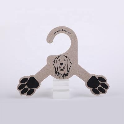 China Eco Friendly Wholesale Recyclable Dog Pet Coat Clothes Biodegradable Paper Cardboard Hangers for sale