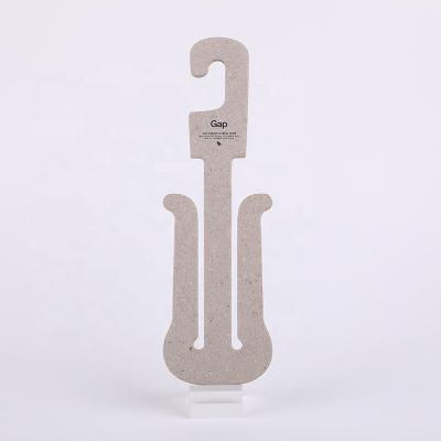 China Eco-friendly 3mm Recycled Shoe Slips Cardboard Paper Hanger Holder For Store Display for sale