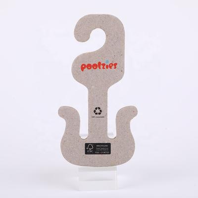 China Good Quality Custom Recyclable Environmental Protection Kraft Paper Cardboard Hangers Hook For Kids Sandal for sale