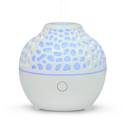 China Ma Factory Made Electric Ultrasonic Car Essential Oil 60ml Humidifier Aro Diffuser for sale