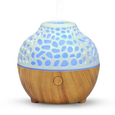 China Wholesale 60ml Car Mini Diffuser Humidifier Warm Wooden Aro Ma Diffuser Air Humidifier for sale