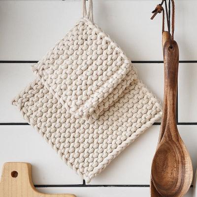 China Handmande Viable Crochet Size Cotton Yarn Table Mat Woven Tea Coffee Dishes Table Mat Heat Resistance Custom Table Mat Pad Placemat Coaster for sale