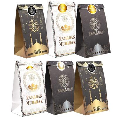 China Easy to Fold Lightweight and Durable Non-Toxic Eid Mubarak Party Sweet Candy Favor Packaging Paper Bag for sale