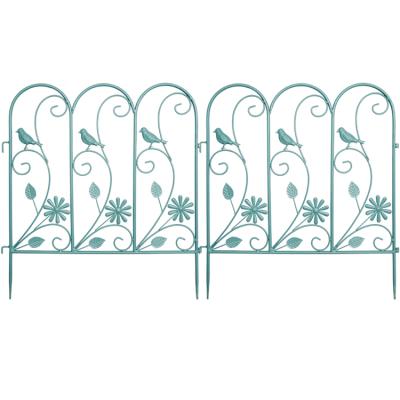 China ECO-FRIENDLY Modern Outdoor Privacy Metal Green Garden Fence Custom Color Metal Stake Square Shape Decorative Wood Designs Set for sale