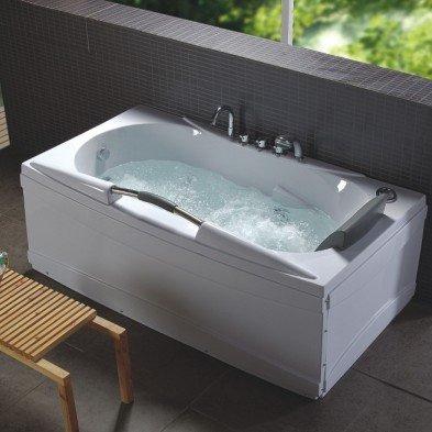 China Modern Design Freestanding Bath Tub Eco - Friendly Material White Acrylic Bathtub for sale