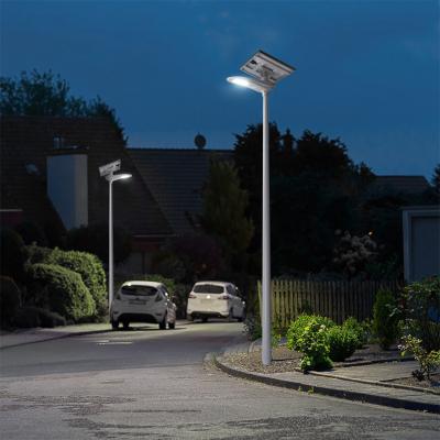 China Garden All In One Solar Street Lights 40w Solar Panel Light Street Light for sale