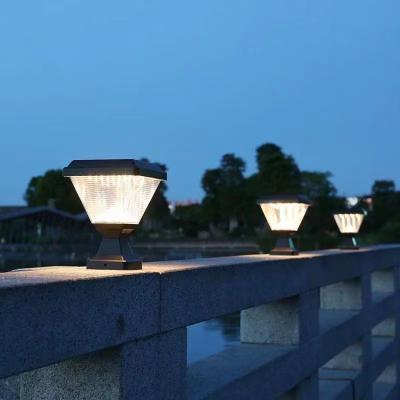 China Solar Outdoor LED White Ball Post Light Waterproof Garden Post Light Pathway Around Fence Light IP65 Solar Pillar Lamp for sale