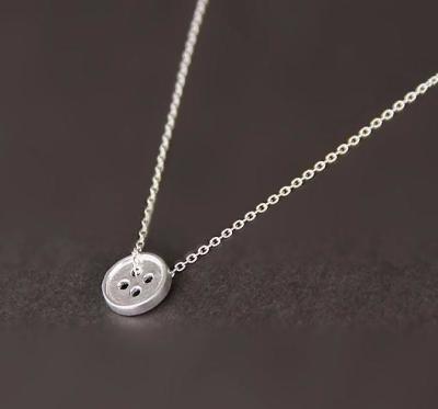 China Trendy Silver Necklace Designs Button Pendant Necklace Girlfriend Lucky - Necklace for sale