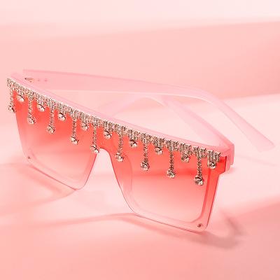 China Oversized Square Bling Diamond Rhinestones Women Shades Sunglasses Fashion 2021 Hot Super New Fashion Sun Glasses Design Eyewear Big for sale