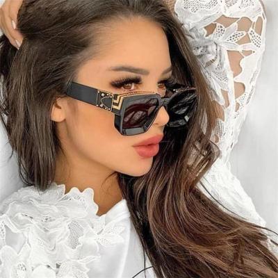 China Amazon fashion sunglasses 2021 hot gafas de sol big square oversized frame millionaire fashion men sunglasses unisex for sale