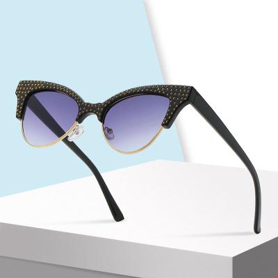 China Fashion Sunglasses Lady Trend Sunglasses Metal Inlays Diamond Half Frame Sunglasses New Full Diamond Sunglasses for sale