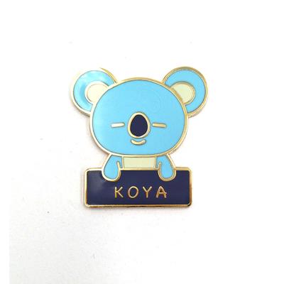 China Cute Animals Styles Hard Enamel Lapel Pins Gold Metal Plating 1.5 Inch Size for sale