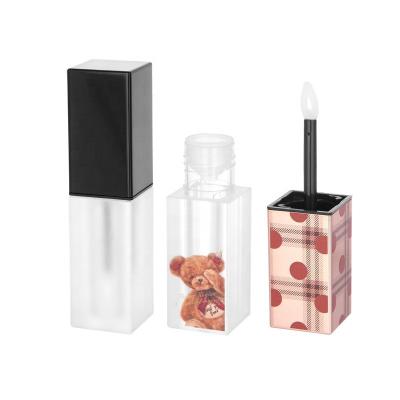 China High Quality Empty Plastic Lip Gloss Cosmetic Tube Unique Container Packaging LP012 for sale