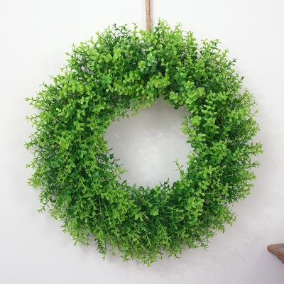 China Front Door /Wedding/Christmas Decoration FW-021 Artificial Green Leaves Weave Eucalyptus Garland Boxwood Wreath For Front Door Decor for sale