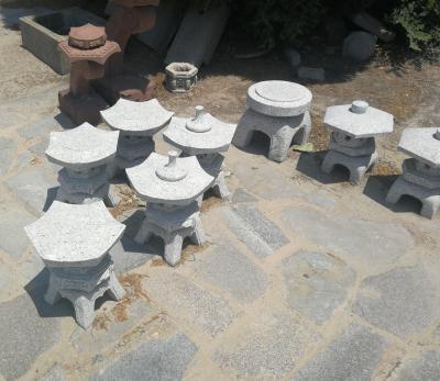 China Mini Natural Garden Traditional Stone Lanterns, Japanese Style Lamp Factory Sale Directly for sale