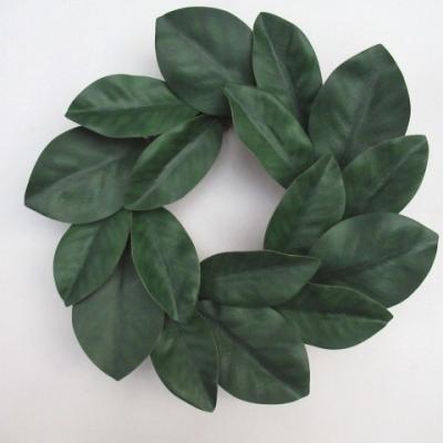 China Braid Most Popular Home Decoration Magnolia Artificial Leaf Braids Faux Leaf Wreath for sale