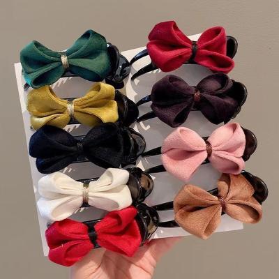 China Women Girl Daliy Life Hair Accessories French Elegant Lady Bowknot Crab Hair Claws Vintage Lovely Velvet Bow Shark Hair Clips Fashion Women Girls Hair Accessories for sale