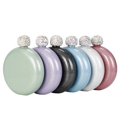 China New Fashion Business Mini Woman Glitter Flask Tumbler with Diamond Lid for sale