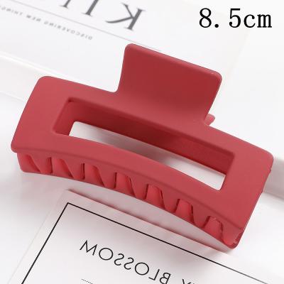 China BEATY Wholesale Price Simplicity Modern Custom Hair Claw Headdress Plastic Hair Claw for sale