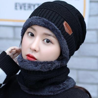 China COMMON Knitted Ski Warm Winter Outdoor Acrylic Beanie Thickened Hats Scarves for sale