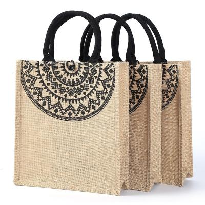 China 100% Eco-friendly Jute Wholesale Beaches Bag Large Capacity Custom Logo Jute Bag Vintage Printed Jute Fashion Bag for sale