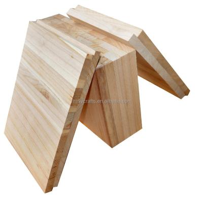 China Martial Art Training Paulownia or Pine Wood Breaking Boards for Taekwondo and Martial Arts Training for sale