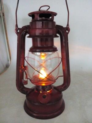 China hurricane lamp,barn lantern,lantern,LED lantern for sale