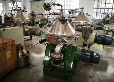 China Aangepaste Melk en Roomseparator 2000-5000 l/u Capaciteit In drie stadia Te koop