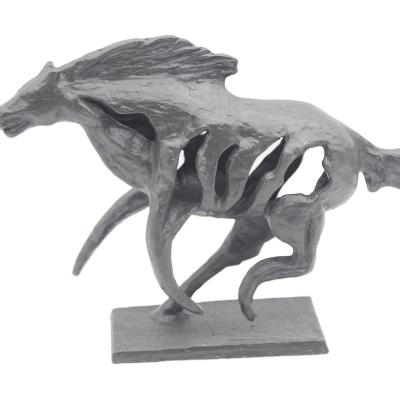 China 2022 hot sale metal sculpture cast iron arts and crafts galloping horse ornament for home decoration for sale