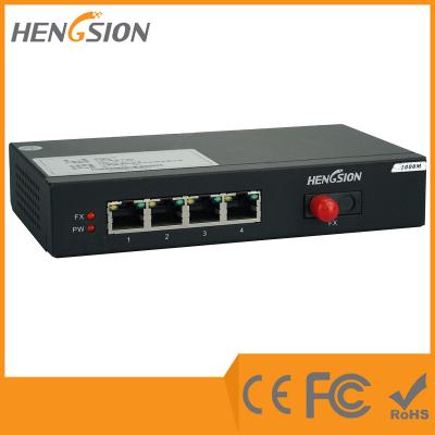 China Interruptor de rede Unmanaged 4*10/100/1000Base do gigabit de 5 portos T (X) portas ethernet à venda