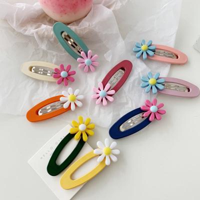 China Promotion Gift JOJO Wholesale Vendor Custom New Style Cute Resin Daisy Kids Girls Hair Clips Color for sale