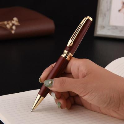 China Wooden Pen Meeting Promotional Mahogany Ballpoint Pen New Fashion High Quality Retro for sale