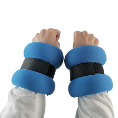 China Outdoor Iron Sand Weightlifting Wrist Weights Neoprene Weight Bearing Wristband for sale