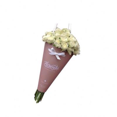 China Recyclable creative paper customize fresh flower bag/bag for fresh flower packaging/bouquet sleeve for sale