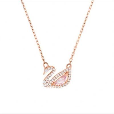 China 2021 Classic New Arrival Swan Necklace Double Colors Alloy Material With Crystal Inserted for sale