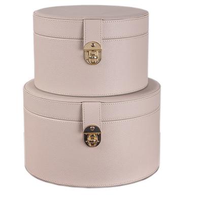 China Eco-friendly Leather Round Type 8 Colors Open-book Jewelry Box For Wedding Engagement Lover's Day Gift for sale