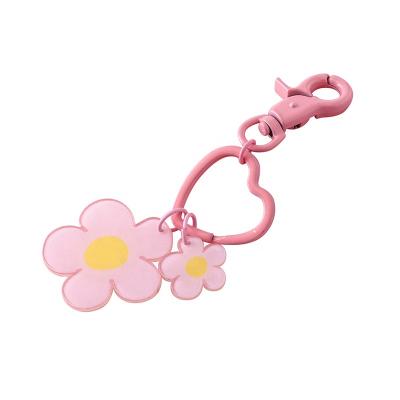 China Promotional Acrylic Cute Peach Blossom 5 Petals Flower Key Chain Rose Key Chain Bags Notebooks Accessories Metal Gifts/Wedding Gifts for sale