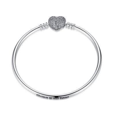 Chine Bracelet d'argent sterling de moments avec le bracelet de scintillement DIY de serpent de chaîne de coeur d'amour d'argent de fermoir de coeur à vendre