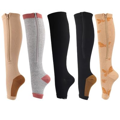 China Antibacterial Knee High 20-30 mmHg Compression Stockings Open Socks For Circulation Open Toe Close Unisex Women And Men for sale