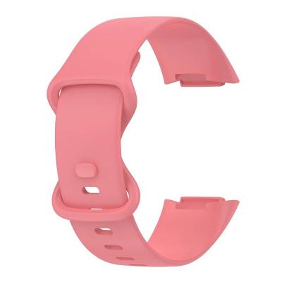 China Silicone 23mm Replacement Soft Rubber Watchband Strap Watch Bands Rubber Replacement Watchband For Fitbi Charge 5 for sale