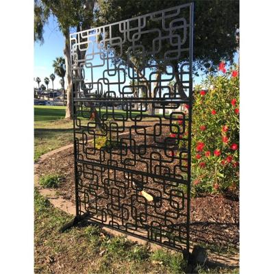 China Easily Assembled Landscape Corten Steel Fence Panels Price PVC Yard Fence Outdoor Decorative Garden Fence for sale