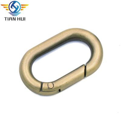 China Eco-friendly Spring Key Ring Spring Trigger Clip Snap Snap Metal Oval Door Ring for sale