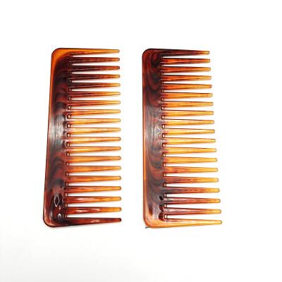 China Luxury Plastic Hair Comb Salon/HOME Oil Detangling Amber Broadsword Wide Tooth Hair Comb for sale