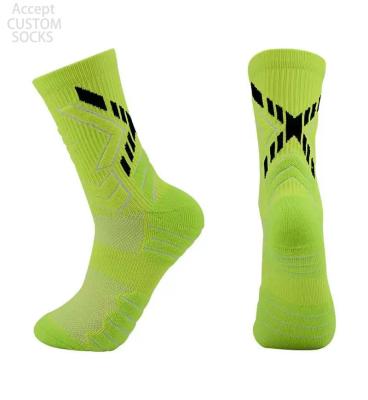 China High Quality Sports Breathable Thicken Towel Bottom Cushioning Custom Cotton Men's Logo Basketball Sports Socks For Male for sale