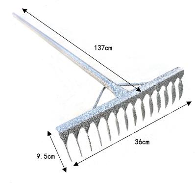 China Long Durable High Quality Farm Tool Steel Handle Leaf Lawn Digging Rake for sale