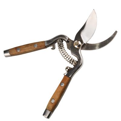 China Wholesale Main Garden Pruning Farm Stainless Steel Hand Garden Pruning Wooden Scissors Shear Flower for sale